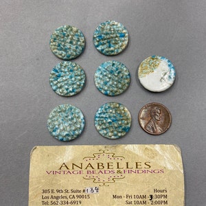 Vintage cabochons. NOS. 22mm. Glass cabochons. Sold by lots of 6 pieces.