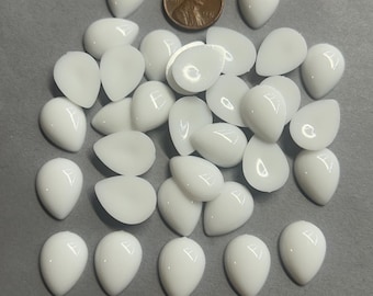 18x13mm Tear drop cabochons, jewelry making. Lot of 24 pcs.