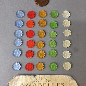 Vintage  frosted glass flower cabochons. NOS. 10mm. Sold by lots of 12 pieces