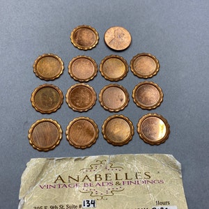 Metal findings. NOS. Vintage bezel setting. Sold by lots of 12 pieces.