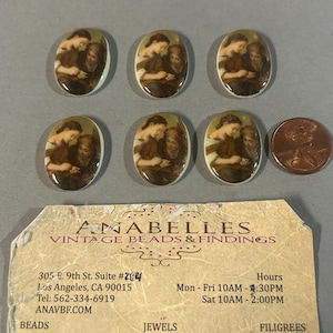 Vintage Cabochons. NOS. 25x18mm. Glass cabochons. Sold by lots of 6 pieces.