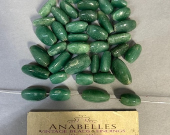 Vintage Beads. NOS. Natural Agate.Sold by lots of 24 pieces.