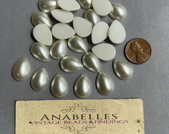 vintage cabochons, 17x12mm. Lot of 24 pieces.