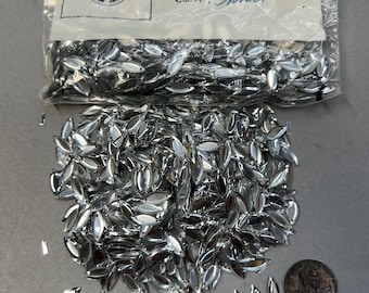 11x4mm Vintage sequins, Craft, Embellishments. Pack of 1000 pcs.