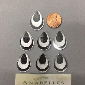 Vintage Cabochons. NOS. 25x18x4mm. Sold by 3 pieces.