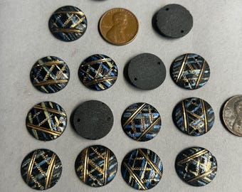 18mm Vintage cabochons, Embellishments & jewelry Accent. Lot of 12 pcs.
