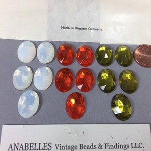 Vintage Cabochons. NOS. 18x13mm,  Glass jewels. Sold by lots of 6 pieces.