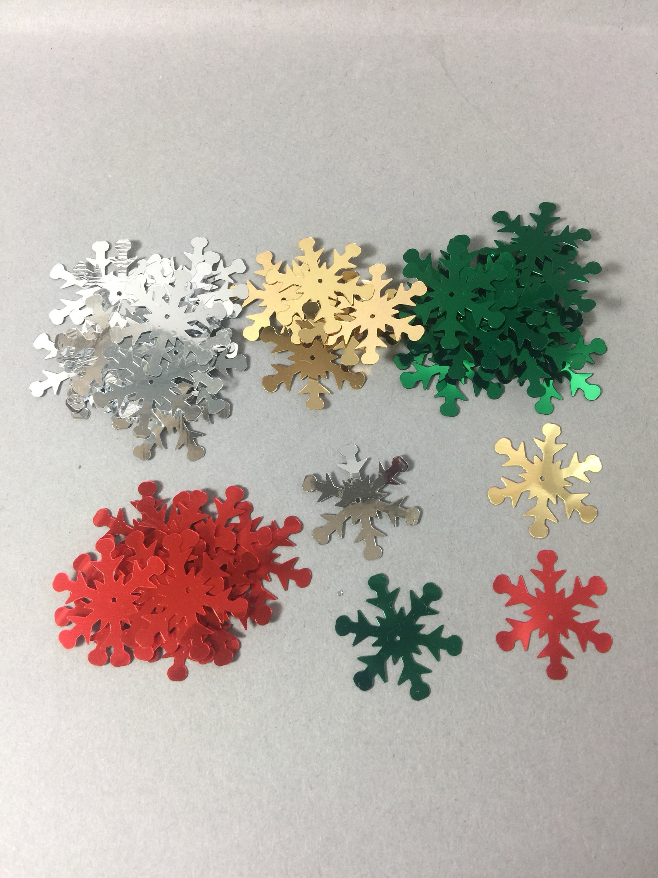 ORFOFE 10 Packs Hanging Snowflakes Sequins Christmas Glitter