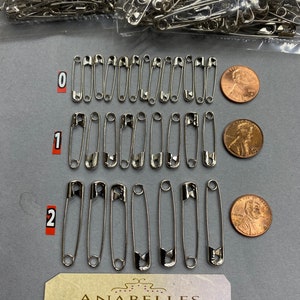 Metal Findings. NOS. Safety Pins. Sold by Gross. (144 pcs)