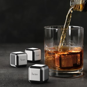 Gift Set of 8 eco-friendly reusable personalised stainless steel ice cubes/whisky stones - Enter your own text