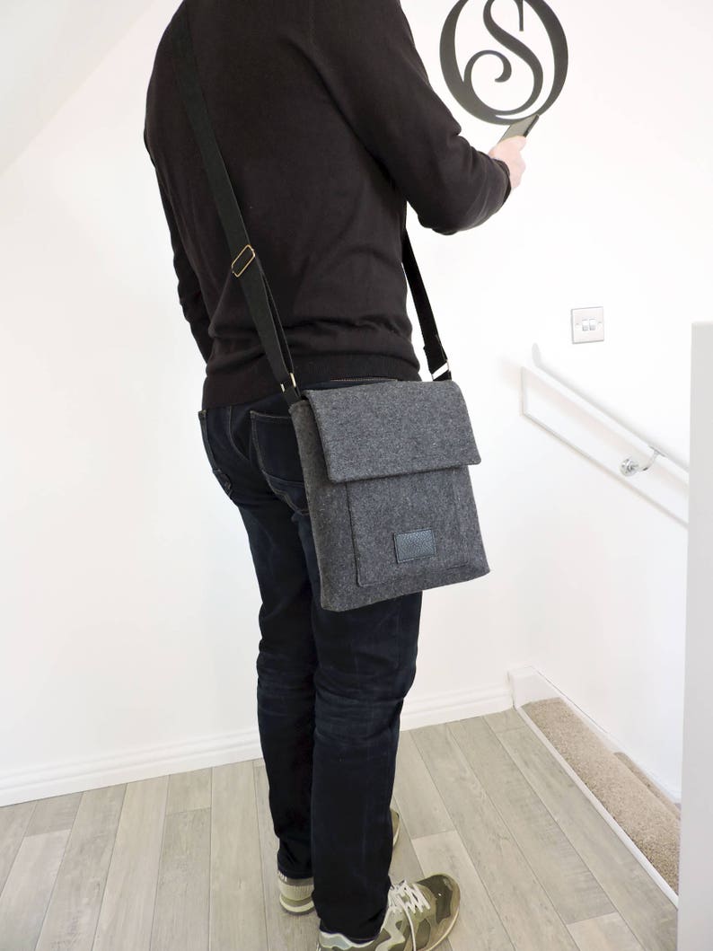 The Craggan man-bag sewing pattern. iPad bag. mens cross body bag. Mens messenger bag. PDF sewing pattern image 7