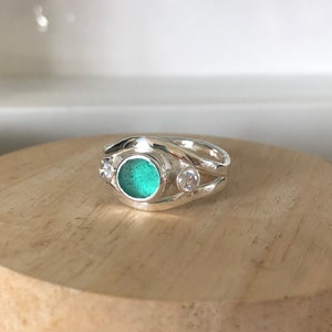 Seeglas Verlobungsring. Sterling Silber Seeglas und Edelstein. Handgefertigt.