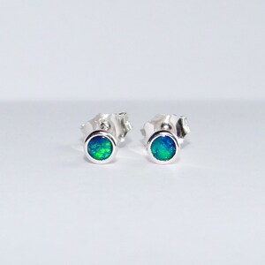 Small opal stud earrings. 3mm Australian opal doublet earrings
