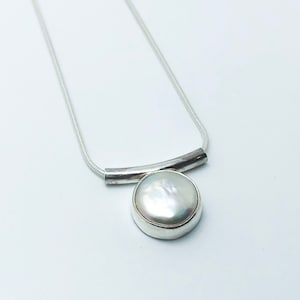 Contempory silver coin pearl necklace. Wedding jewellery. Bridal