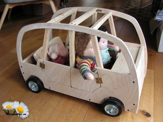 18in doll car