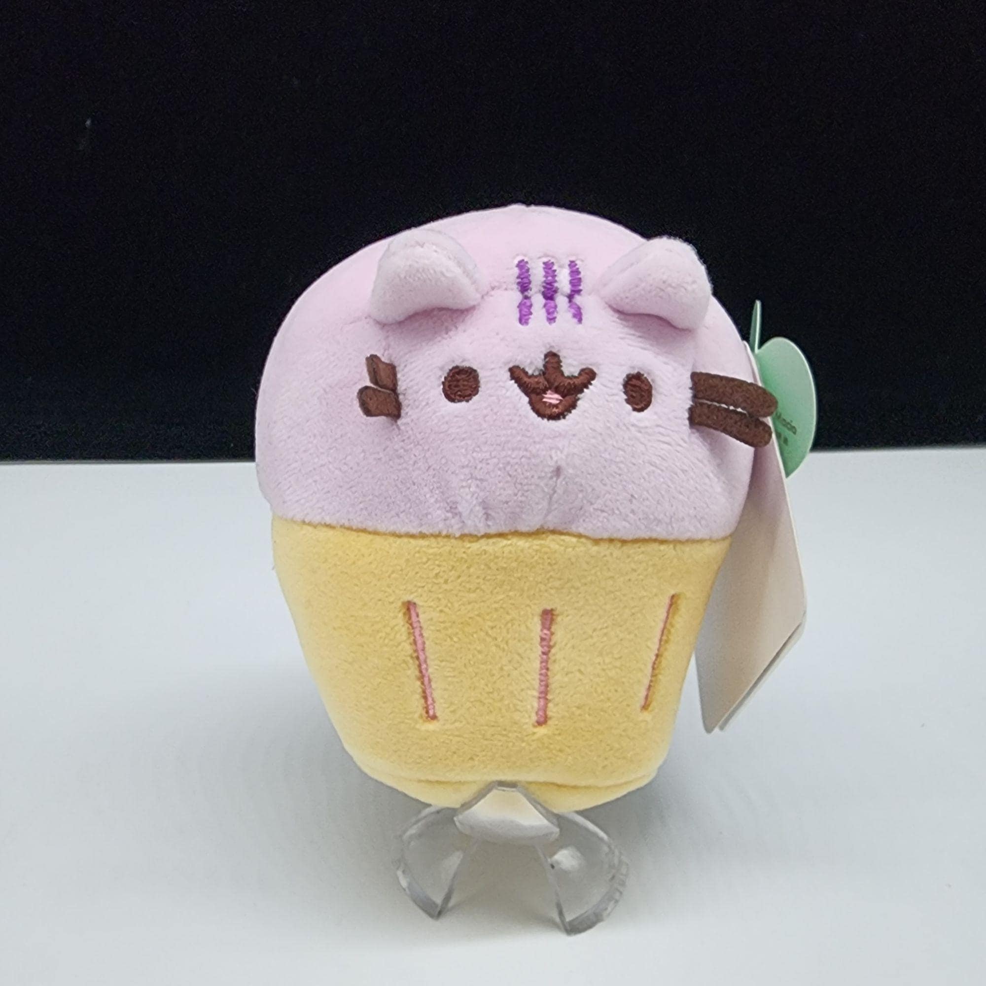 Pusheen cupcake plush sales