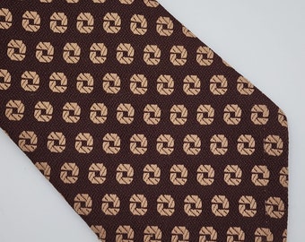 Monsieur Cravatieur Necktie Brown Geometric 4.25" W 55.5" L VTG Retro