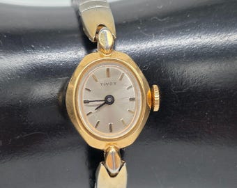 Vintage 1994 Timex Oval 24mm Two Tone Women display picture 3