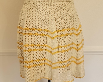 Vintage Handmade Crochet Apron With Yellow & White Patterned Design