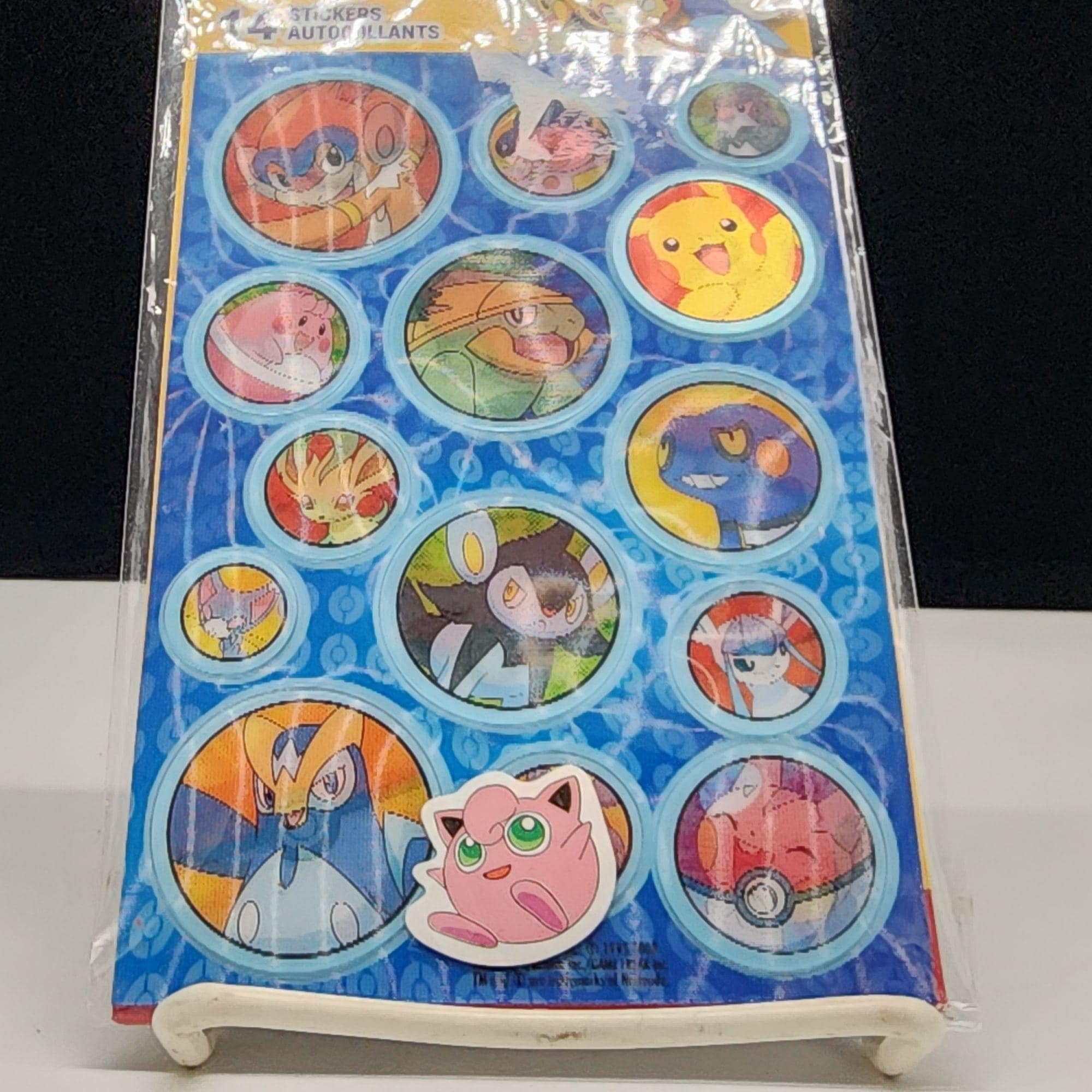 レンチキュラー仕様のポケモンステッカー14枚セット（プリンと
