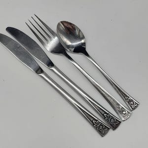 Oneida Northland Pasadena Stainless Japan Flatware Knives Fork Teaspoon