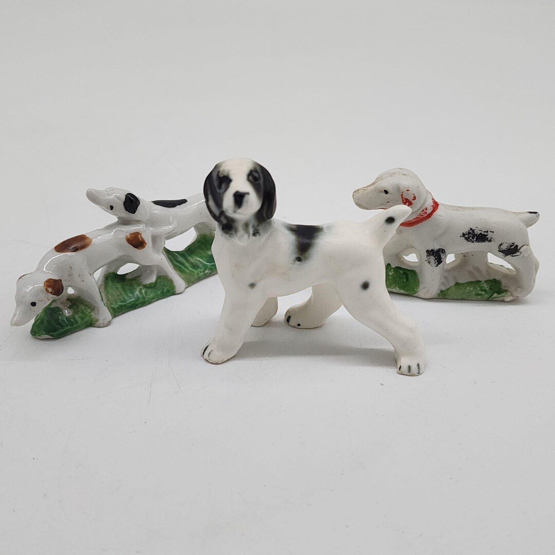 ヴィンテージ セラミック製 犬フィギュア 3体セット 精巧な絵付けと