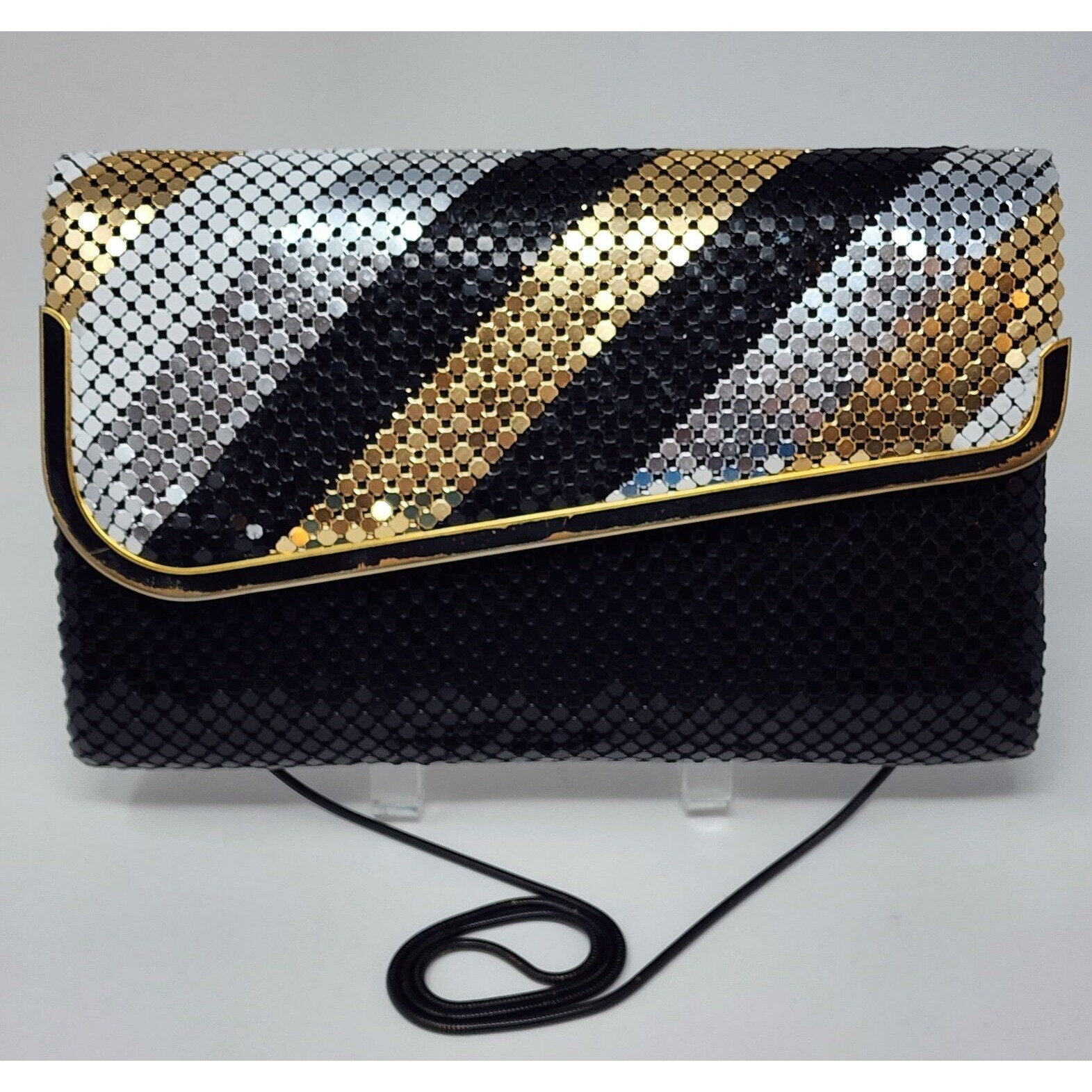 chanel bag black with gold chain