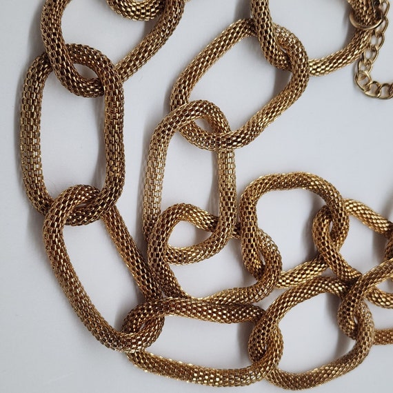 1980's Gold-tone Mesh Chain Link Statement Neckla… - image 3