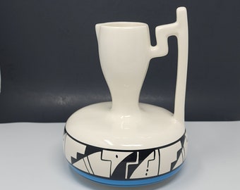 Ute Mountain Pottery Indian Pottery Pitcher Blanco Negro Azul 10" Alto VTG