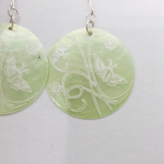 Round Green Shell Earrings With Butterfly & Floral Engraving Design 2.5" View 3