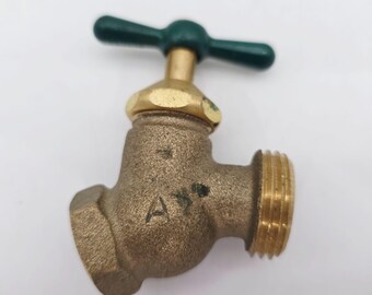 Brass Outdoor Water Tap Valve 1/2 Inch With Green Handle For Garden & Plumbing