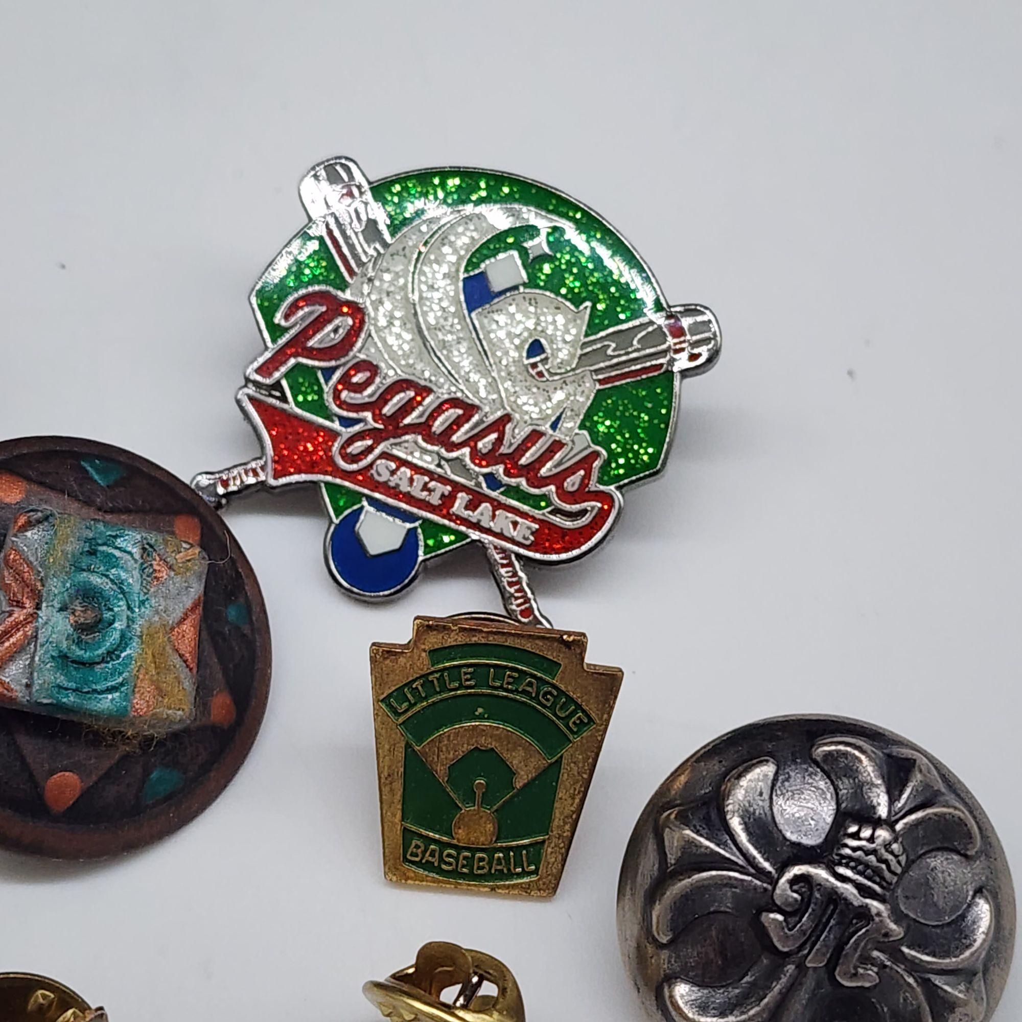PIN'S YORK VILLE vintage collection Pins Années 1990 EUR 3,00 - FR