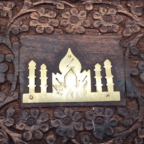 Hand Carved Wood Trinket Box With Brass Taj Mahal Vintage 2