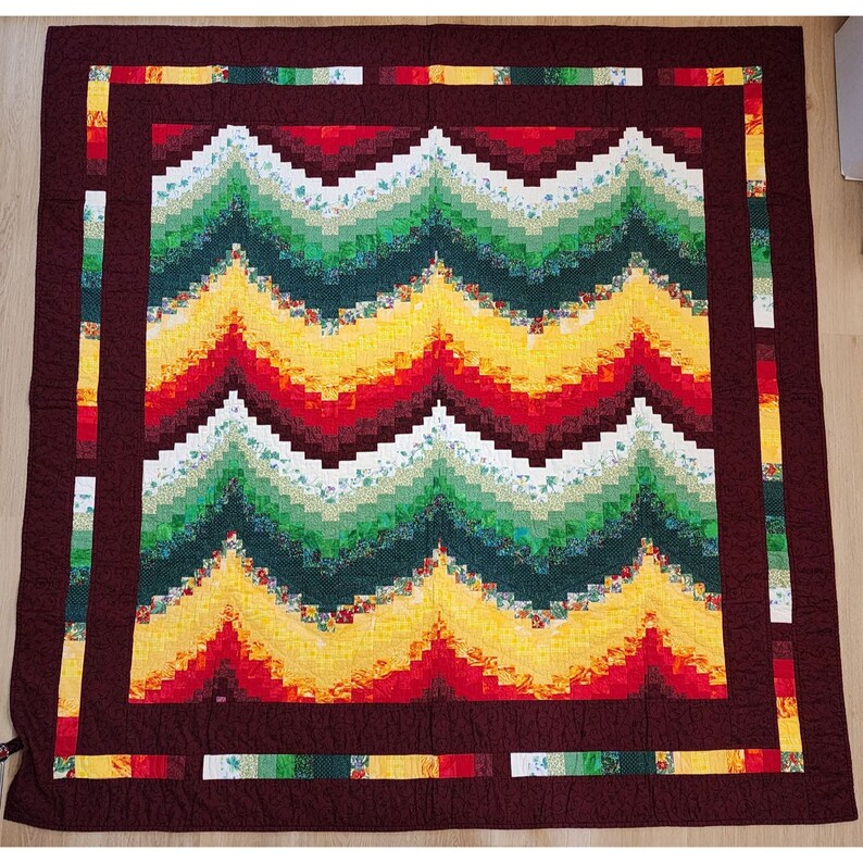 Handgefertigter Bargello Quilt Rot Gelb Grün Kastanienbraun 62 x 64 VTG Bild 1