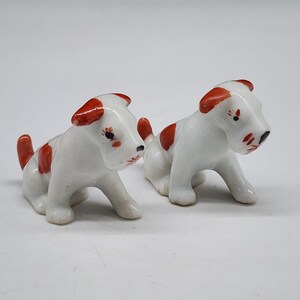 Vintage Porcelain Scotty Dog Figurines Pair Red & White 1.5
