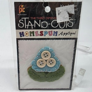 May include: A rustic wooden sign with the text "Welcome to our home" in a handwritten style. The sign is rectangular, with a distressed finish, and features a simple, inviting design. It's suitable for indoor or outdoor use.