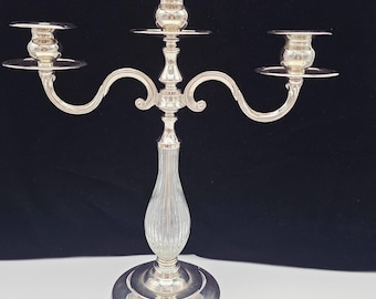 Candelabro de tres brazos chapado en plata con tallo de cristal de 35 cm (13,75 pulgadas) estilo vintage