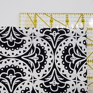 Black & White Damask Fabric By Studio Fabrics Cotton 19&quot;x22&quot; Sewing Crafting Material