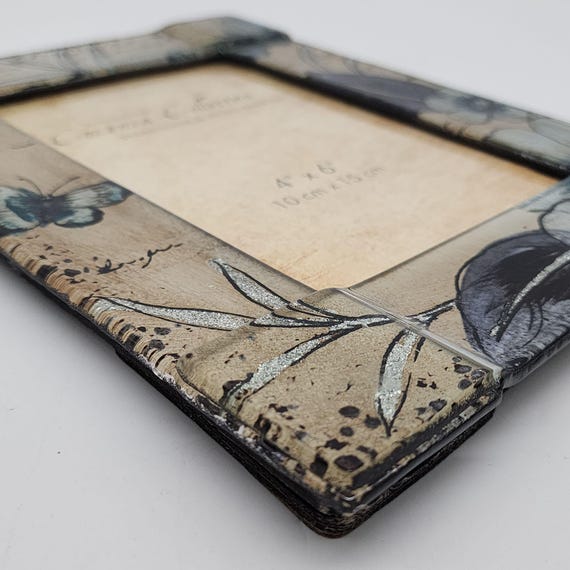 Vintage Bilderrahmen Mit Blumen & Schmetterling – 8,9x12,7 Cm, Handgefertigt Aus Metall, Freistehend