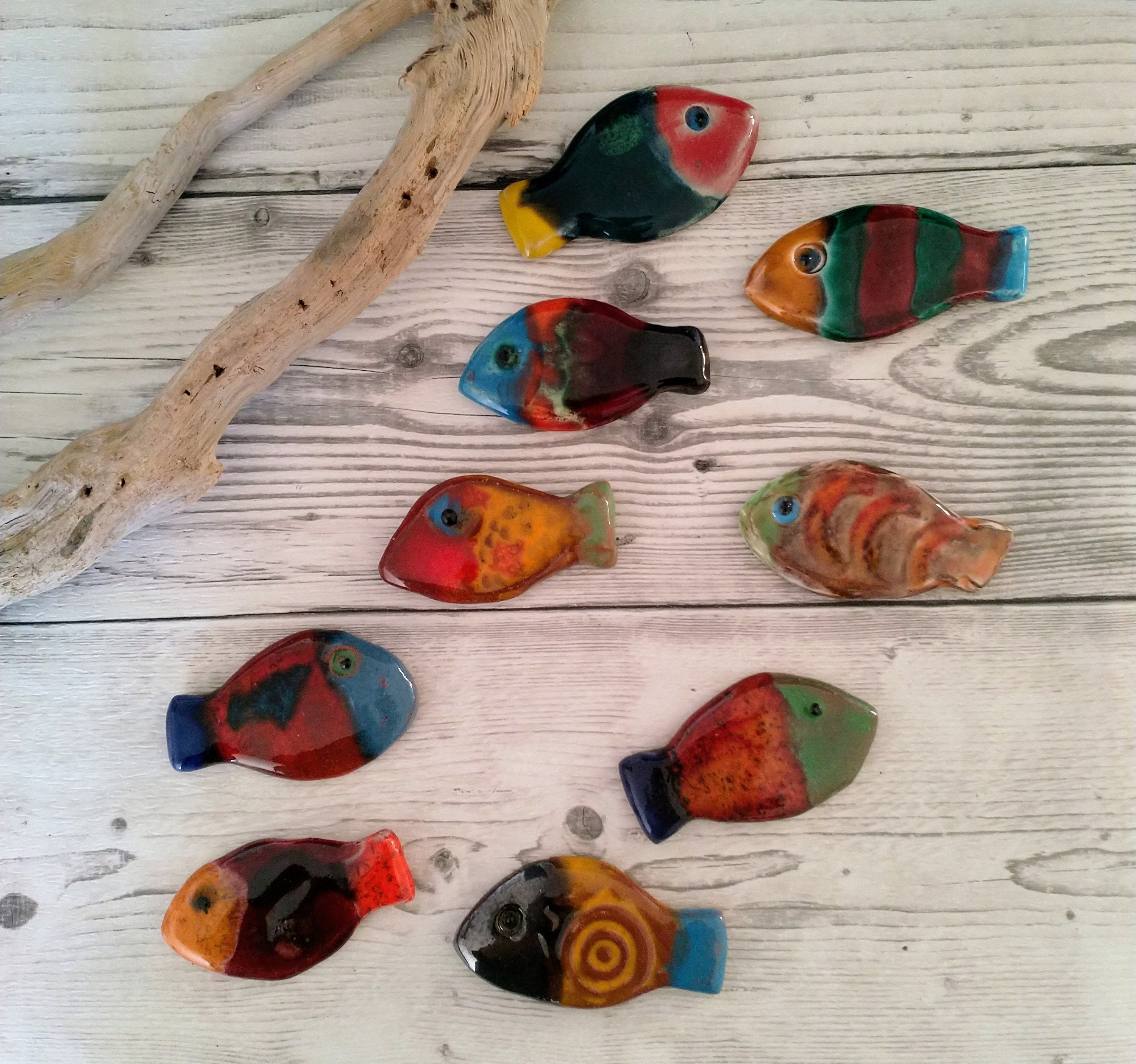Poissons Multicolores en Céramique Émaillée