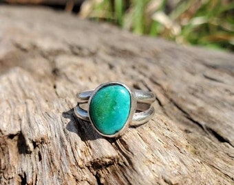 Vintage American Southwestern Turquoise Sterling Silver Ring - Size 4.25