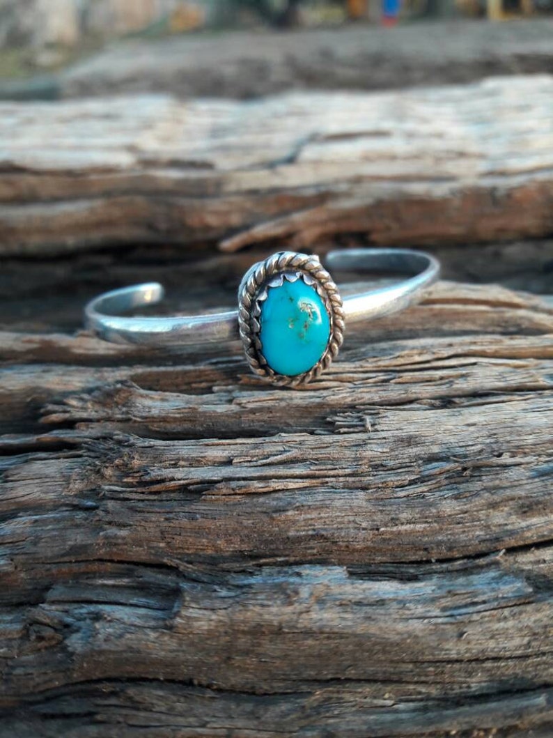 Vintage Hecho en Mexico Sterling Silver /& Turquoise Cuff