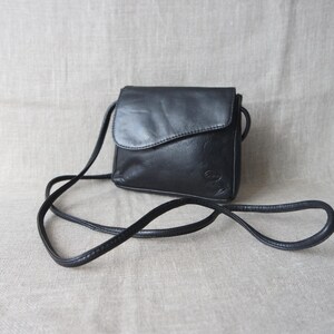 vintage Petit sac en cuir noir pour femme Sac à bandoulière Sac à bandoulière Petit sac à main noir Sac de festival