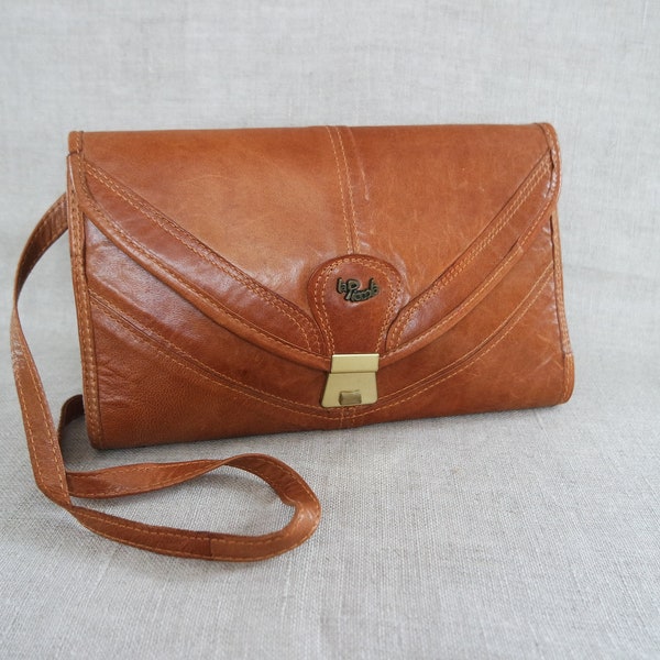 Vintage Women's Cognac Brown Leather Shoulder Bag  Convertible Bag  Leather Clutch Brown Purse