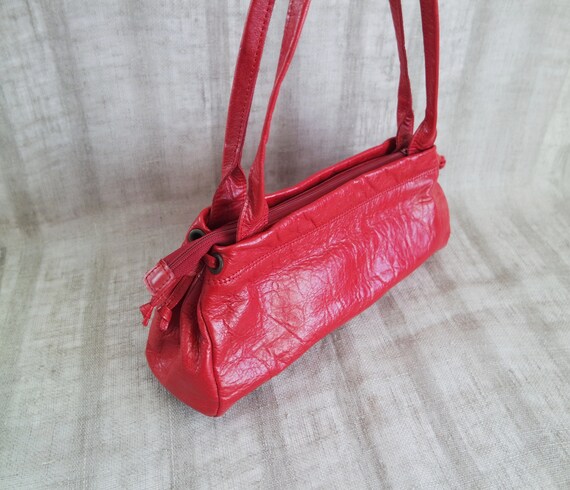 Handbags Red,Golden Fancy Party Hand Bag at Rs 100/piece in Mumbai | ID:  22516737091