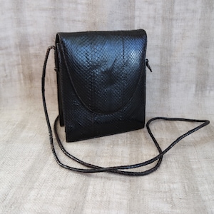 Vintage Women&#39;s Black Small Shoulder Bag Mini Crossbody Bag Stylish Small Black Purse