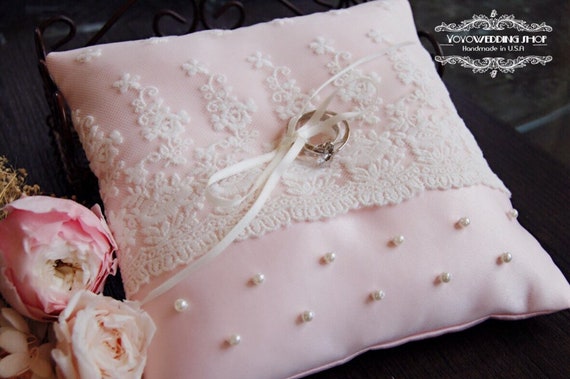 wedding Accessories.off-white ring pillow Beautiful lace Wedding ring pillow.Cotton ring pillow,lace ring bearer pillow,wedding gift