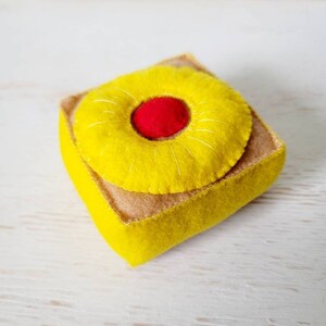 Pineapple Upside Down Cake Cat Toy
