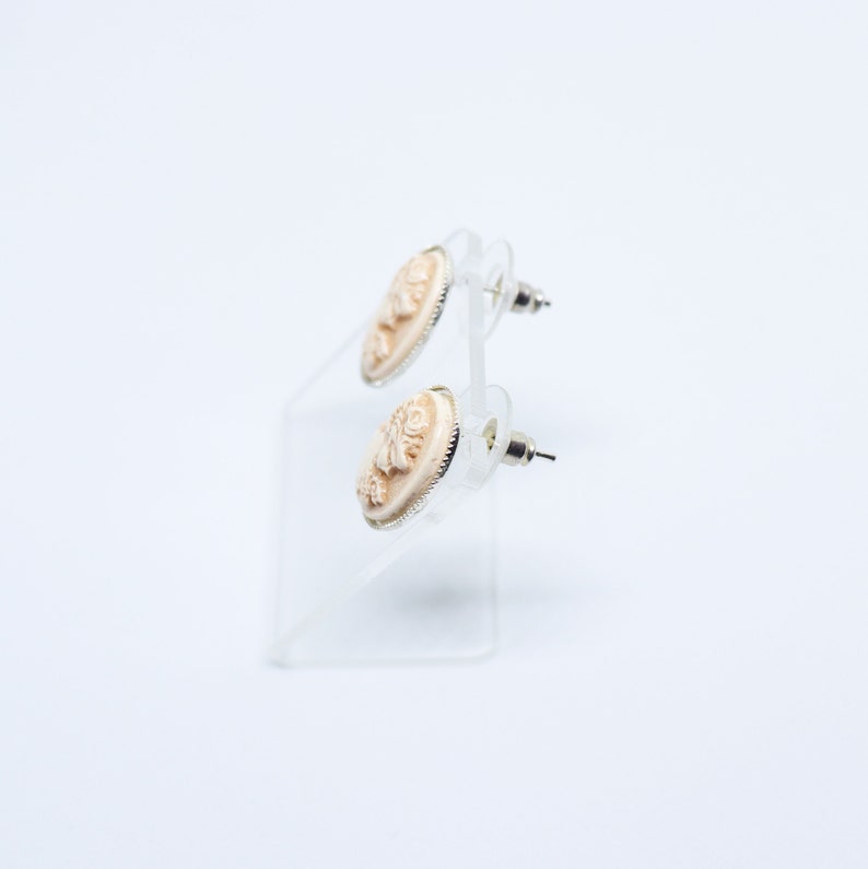 made in Italy handmade lobe earrings victorian jewelry woman cameo earrings ceramic jewelry