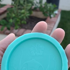 VERY SHINEYstitch round silicone mold for resin